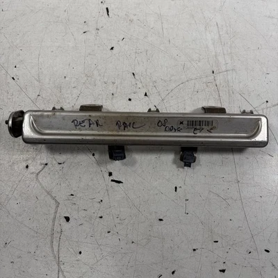 Trilho de combustível traseiro 08-10 Honda Odyssey EX-L 16620-R70-A01 fabricante de equipamento original - Imagem 1 de 4