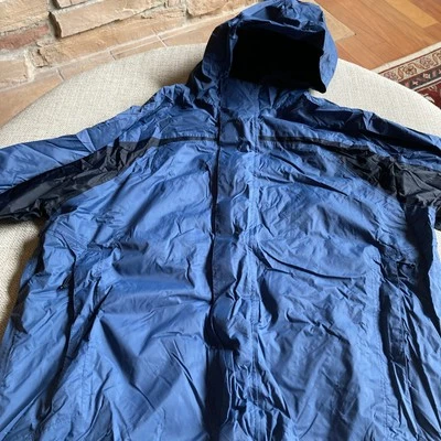 Guide Series Blue Hooded Waterproof Breathable Mesh Jacket XL with carry bag - Image 1 of 4