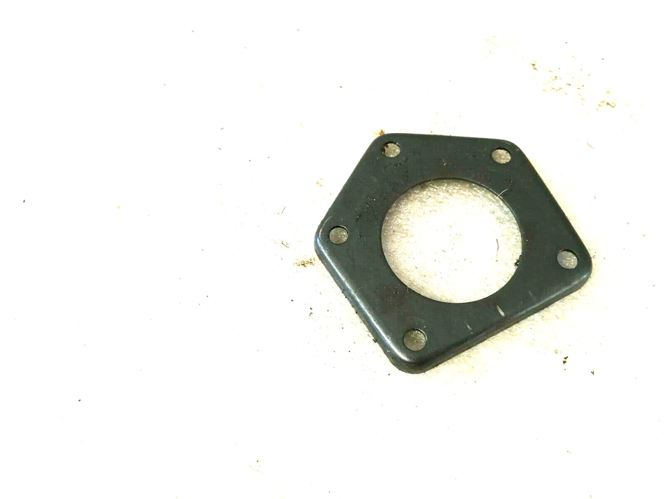 McCulloch MD 330 AV MD330AV COUVERCLE CARTER TÔLE - Photo 1/1