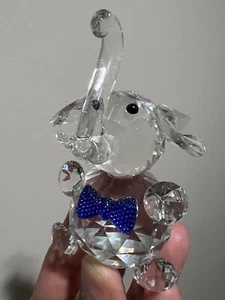 Clear Faceted Cut Glass Crystal Sitting Elephant Figurine Blue Bowtie 3.5" H - Picture 1 of 8