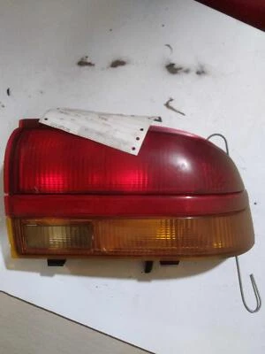 1991 1992 SATURN SL SEDAN Tail Light Assembly Right - Image 1 of 2
