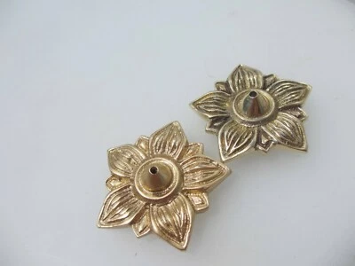 Brass Ormolu Furniture Hardware Mount French Flower Antique STYLE x1 -2"W £3each - Image 1 of 4