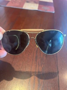 VINTAGE AMERICAN OPTICAL SUNGLASSES ALL ORIGINAL VG CONDITION EAR WRAP FRAME - Picture 1 of 4