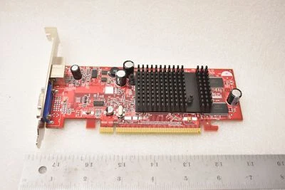 ATI RADEON X300 128MB PCI-E 109-A26000-01 GRAPHICS CONTROL - Image 1 of 4