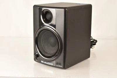 M-Audio Studiophile AV 40 Studio Monitor Left Powered Speaker for PARTS/REPAIR - Image 1 of 4