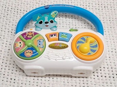 VTech Tune and Learn Boombox 6-36 Months 90+ Songs Sounds New batteries - Image 1 of 3