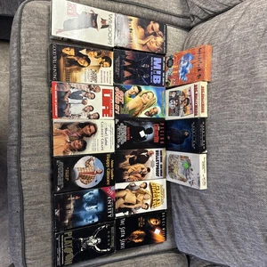 VHS Lot!!! Happy Gilmore Bulletproof Sixth Sense What’s Eating Gilbert MIB Etc - Picture 1 of 13