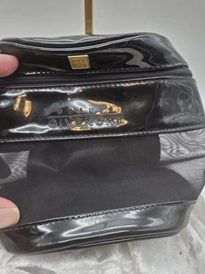 Givenchy Bolso de tocador Caja de cosméticos Mochila con paquete de joyas gratis Foto 1 de 4