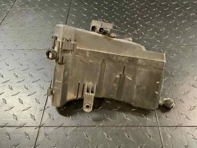 2008 - 2011 Subaru Impreza Engine Fuse Box 2.5L 5 Speed MT AWD - Изображение 1 из 4