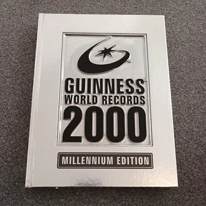 Guinness World Records 2000 : Millennium Edition LIKE NEW - Picture 1 of 2