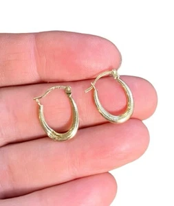 Pendientes de aro con bisagras de oro amarillo macizo de 14 k de 0,5 pulgadas 0,37 gramos - Imagen 1 de 8
