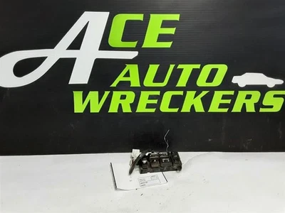 Q45       1996 Front Door Switch 581394 - Image 1 of 3