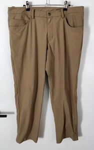 Lululemon Commission Classic 36x28 Warpstreme Commute Golf - Imagen 1 de 6