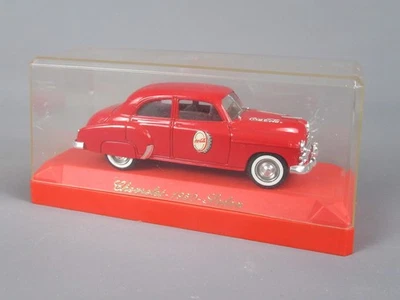 D220 Vintage Solido Francia Chevrolet Sedan 1950 Rosso Coca Cola 1:43 + Scatola - Immagine 1 di 4