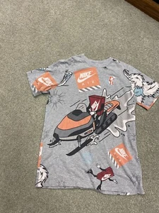 The Nike Tee White Graphic Shirt Boxy Winter Design Air Max Boys Youth Size XL - Picture 1 of 3