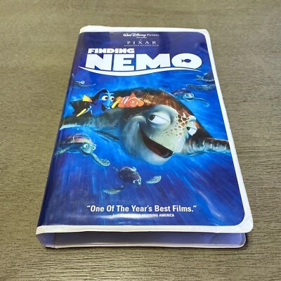 Finding Nemo (VHS, 2003) - Image 1 of 4
