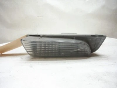 2004 LEXUS SC430 A/T PASSENGER RIGHT FOG LIGHT OEM 2001 2002 2003 2005 - Image 1 of 4