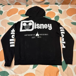 Walt Disney World Embroidered Logo Hoodie Sweatshirt Adult Small Black White - Picture 1 of 16