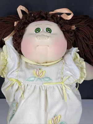 RARE 1982 The Little People Xavier Roberts Signed Sculpted Pre Cabbage Patch Kid - Image 1 of 4