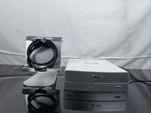 LG External Blu-Ray DVD Writer Super Multi 3D Playback BE14NU40 With 3.0 USB - Afbeelding 1 van 9