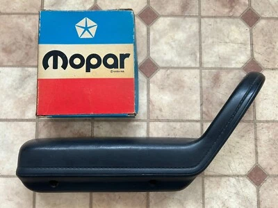 Dodge Rampage Omni Charger Plymouth Scamp Horizon Tc3 reposabrazos negro OEM excelente estado Foto 1 de 4