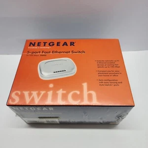 Netgear FS605 5-Port Ethernet Switch 10/100 Mbps In Silver New Sealed - Photo 1/6