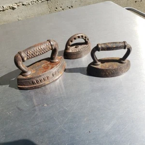 Tolles Konvolut von 3 kleinen antiken Eisen, alle gemarkt - Bild 1 von 12
