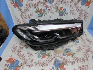 Faro derecho BMW 5er G30 G31 LCI LED EXCELENTE estado 5A26FA4-02 - Imagen 1 de 8