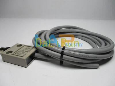1PCS Omron Limit Switch D4C-1632 New - Image 1 of 4