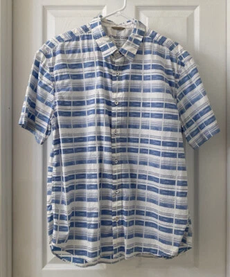 Men’s Cypress Club Blue & White Short Sleeve Button-Up Collared Shirt Size-M - Image 1 of 4
