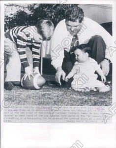 1953 Chicago Cardinals To Be Coach Joe Stydahar Plays With Sons Press Photo - Picture 1 of 2