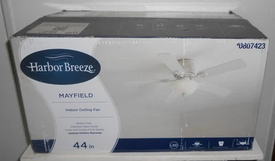 Harbor Breeze Mayfield 44-in White Indoor Flush Mount Ceiling Fan With LED Light - Image 1 of 2