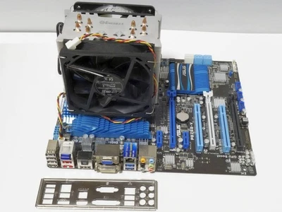 Carte mère ASUS P8Z68-V LGA1155 Intel i7 3770K CPU 16 Go RAM d'occasion - Photo 1/4