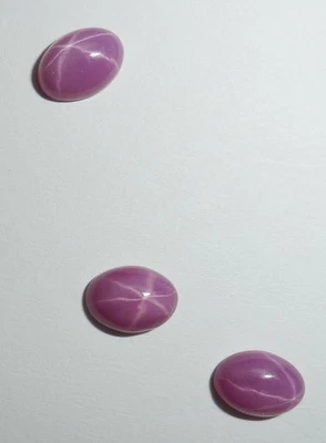 Opaque Star Ruby Oval 7x5 mm Cabochon 6 Rayed Lab-created Stone 3 pieces Lot - Image 1 of 4