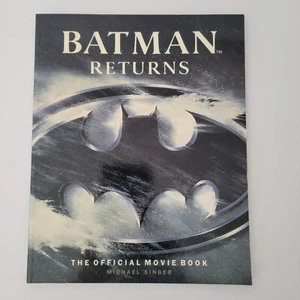 BOB KANE SIGNED Batman Returns The Official Movie Book Paperback 1992 - Imagen 1 de 7