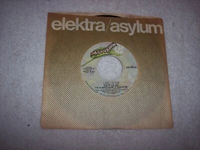 CARLY SIMON--THAT'S THE WAY I'VE ALWAYS HEARD IT SHOULD BE / ALONE  45    #2143 - Image 1 of 4