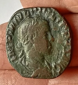 ROME * SESTERCE PHILIPPE II 247-249 - R/ libertés Père et Fils - 14,05g bronze - Bild 1 von 4