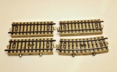 MARKLIN MÄRKLIN H0-    N°  4   BINARI    5146-47-5115 - Immagine 1 di 2