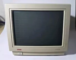 Digital VT520-C6 CRT Terminal - RARE AMBER Terminal CYBERPUNK - Picture 1 of 3
