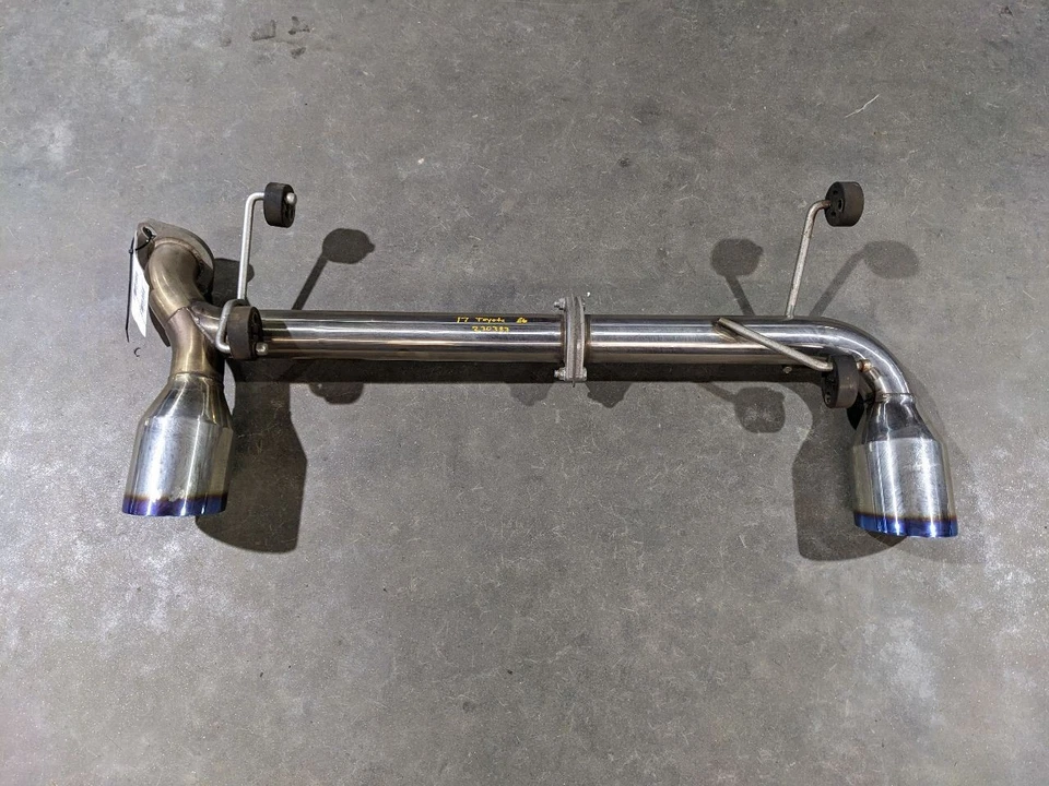 17 Toyota 86 AFTERMARKET MUFFLER EXAUST 1176452 - Image 1 of 4