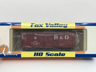 HO Fox Valley Models Baltimore & Ohio 40’ Round Roof Wagontop Boxcar B&O #381243 - Image 1 of 4