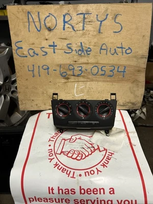 Mazda 3 2004–6.  Controle de temperatura 2.3 - Imagem 1 de 4