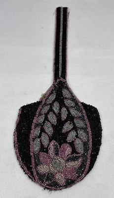 Antiguo bolso de mano de noche Art Deco con solapa con micro cuentas muñeca nuevo Foto 1 de 4