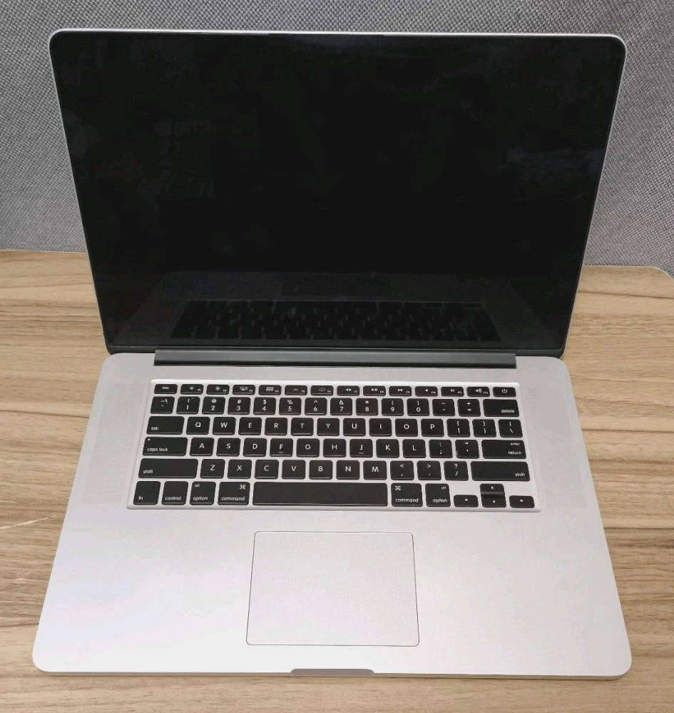 MacBook Pro 2015 i7 512 R9 M370X バッテリー新品 MacBook Pro 2015 i7 512 R9 M370X バッテリー新品 MacBook Batteries