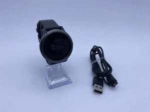 Garmin Vivoactive 3 GPS-Multisportuhr - Schwarz - USB-Ladegerät inklusive - Bild 1 von 9