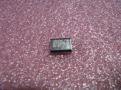 M-TRON QUARTZ CRYSTAL UNIT # CR67/U59M950000  NSN: 5955-00-998-4590 - Image 1 of 4
