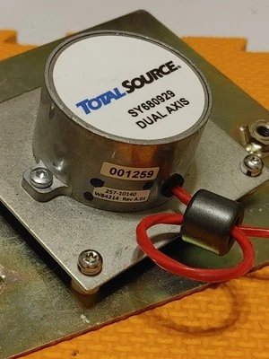 JLG 1001102811 Total Source SY680929 Dual Axis Tilt Sensor - Image 1 of 4