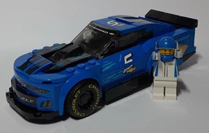 Lego Speed Champions Chevrolet Camaro ZL1 Race Car & Minifig Driver - Picture 1 of 1