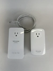 TP-LINK AV1200 Gigabit Passthrough Powerline AC Wi-Fi Extender TL-WPA8630P Kit - Picture 1 of 6