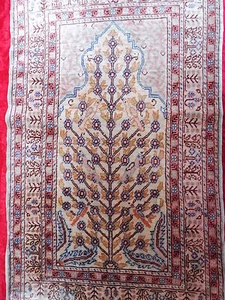 edler Orientteppich__ Seidenteppich__Seide auf Seide__Motivteppich__  ! - Bild 1 von 1